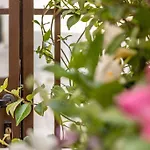 Apartment Cconforthotels Domus Venezia Bari