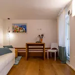 Cconforthotels Domus Venezia Apartment Bari