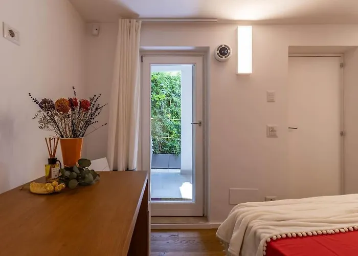 Cconforthotels Domus Venezia 4* Bari