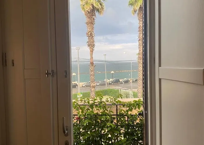 Cconforthotels Domus Venezia Lägenhet Bari